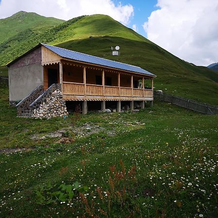 Hotel Maxvshi Ušguli Exteriér fotografie